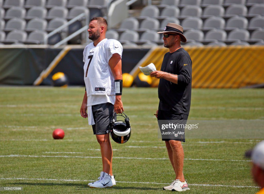 Steelers Matt Canada and Ben Roethlisberger