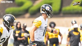 Steelers' Aaron Rodgers Give Response To Rookie Will Howard's Injury (Steelers News). Photo by Jordan Schofield / SteelerNation (Twitter / X: @JSKO_PHOTO)