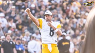 Steelers' Mike Tomlin Hears Extremely Loud Noise Within Organization About Justin Fields: "Told Ya So" (Steelers News). Photo by Jordan Schofield / SteelerNation (X: @JSKO_PHOTO)