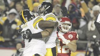 Former Steelers' Tight End Reveals Controversial NCAA Scandal That Suspended Him For 2010 Draft (Steelers History). Photo by AP Photo/Charlie Riedel