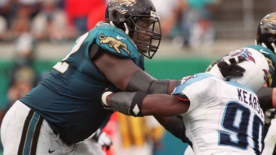Leon Searcy left the Steelers in Free Agency following 1995 season. Leon Searcy left the Steelers in Free Agency following 1995 season.