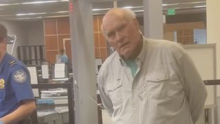 Steelers' Terry Bradshaw Sparks Chaos With Furious Airport Rant Caught On Camera (Steelers News). Photo by Facebook / Terry Bradshaw