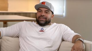 Steelers' Cam Heyward Has Direct Message To Veterans Who Aren't Passing On Knowledge: "Shame On You" (Steelers News). Photo by The Pivot Podcast