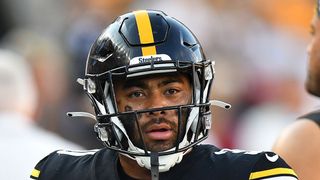Steelers' Confidence In Jaylen Warren Might Not Be As Strong As It Seems In 2025 (Steelers News). Photo by Getty Images