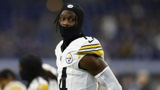 Richard Sherman Believes Steelers Fans Finally See George Pickens’ Value: “Absence Makes The Heart Grow Fonder” (Steelers News). Photo by AP
