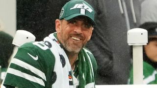 Steelers' Aaron Rodgers Appears To Take Brutal Shot At Former Jets Close Friend (Steelers News). Photo by Robert Deutsch / Imagn Images