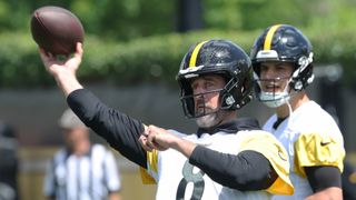 Aaron Rodgers' Presence Gives Strong Advantage To One Player For The Steelers (Steelers News). Photo by Charles LeClaire / Imagn Images