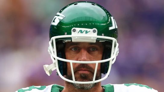 Aaron Rodgers Breaks Silence On Wild Accusation He's Holding Steelers Hostage (Steelers News)