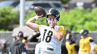 Steelers' Will Howard Gets Huge Endorsement From Michael Pittman Jr: "I Think He's Ready" (Steelers News). Photo by Sebastian Foltz / Post-Gazette