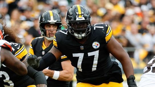 Steelers' Broderick Jones and Aaron Rodgers