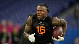 Insider: Mike Tomlin's Botched Handling Of 1 Steelers Player May Have Ruined His Career Now (Steelers News). Photo by Kirby Lee / Imagn Images