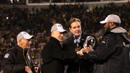 Steelers And Mike Tomlin Had To Break A Big Rule To End Constant String Of Mediocrity (Steelers News)