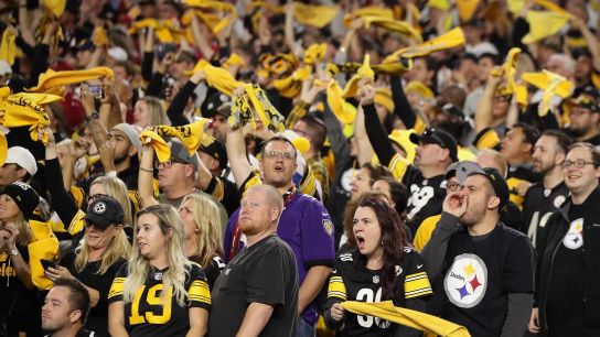 A Steelers Fan's Guide To Possible Exciting First-Round Trade-Up Scenarios (Steelers News)