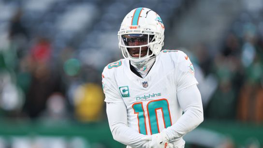 Steelers May Be Scared Of Having Their Own Regrettable Tyreek Hill-Jalen Ramsey Scenario (Steelers News)