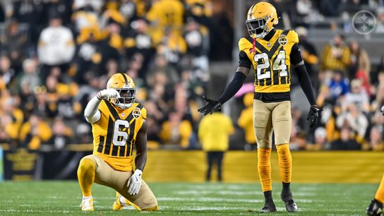 Patrick Queen and Joey Porter on the field during the Steelers 35-25 loss to the Green Bay Packers in Week 8 of the 2025 NFL Season. Patrick Queen and Joey Porter on the field during the Steelers 35-25 loss to the Green Bay Packers in Week 8 of the 2025 NFL Season.