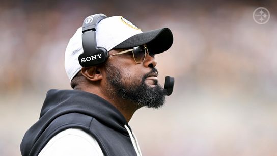 Mike Tomlin on the sideline during the Steelers' 27-20 win over the Indianapolis Colts in Week 9 of the 2025 NFL Season.