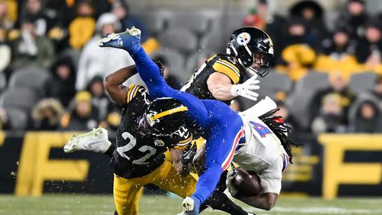 Steelers cornerback Asante Samuel Jr. (22) during a regular season matchup between the Pittsburgh Steelers and the Buffalo Bills. Steelers cornerback Asante Samuel Jr. (22) during a regular season matchup between the Pittsburgh Steelers and the Buffalo Bills.