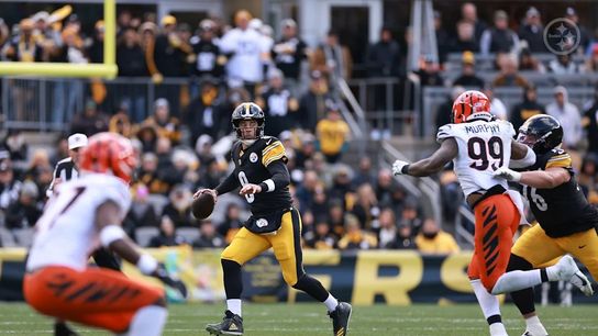 Steelers quarterback Aaron Rodgers (8) during a regular season matchup between the Pittsburgh Steelers and Cincinnati Bengals. Steelers quarterback Aaron Rodgers (8) during a regular season matchup between the Pittsburgh Steelers and Cincinnati Bengals.