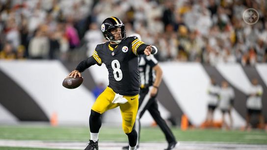 Steelers quarterback Aaron Rodgers (8) during a regular season game against the Cincinnati Bengals. Steelers quarterback Aaron Rodgers (8) during a regular season game against the Cincinnati Bengals.