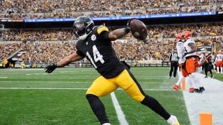 Steelers' New HC Mike McCarthy’s Arrival Could Spell The End Of Kenneth Gainwell’s Run In Pittsburgh (Steelers News). Photo by Justin K. Aller / Getty Images