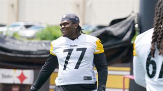 Steelers Could See AFC North Rival Make Big Trade That Is Beyond Helpful For Broderick Jones (Steelers News). Photo by Sebastian Foltz / Pittsburgh Post-Gazette