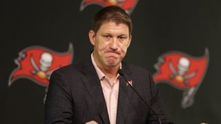 The Steelers' Likely Backup Plan To Fulfill RB Depth Chart Lies In Tampa (Steelers News). Photo by James Borchuck / Tampa Bay Times