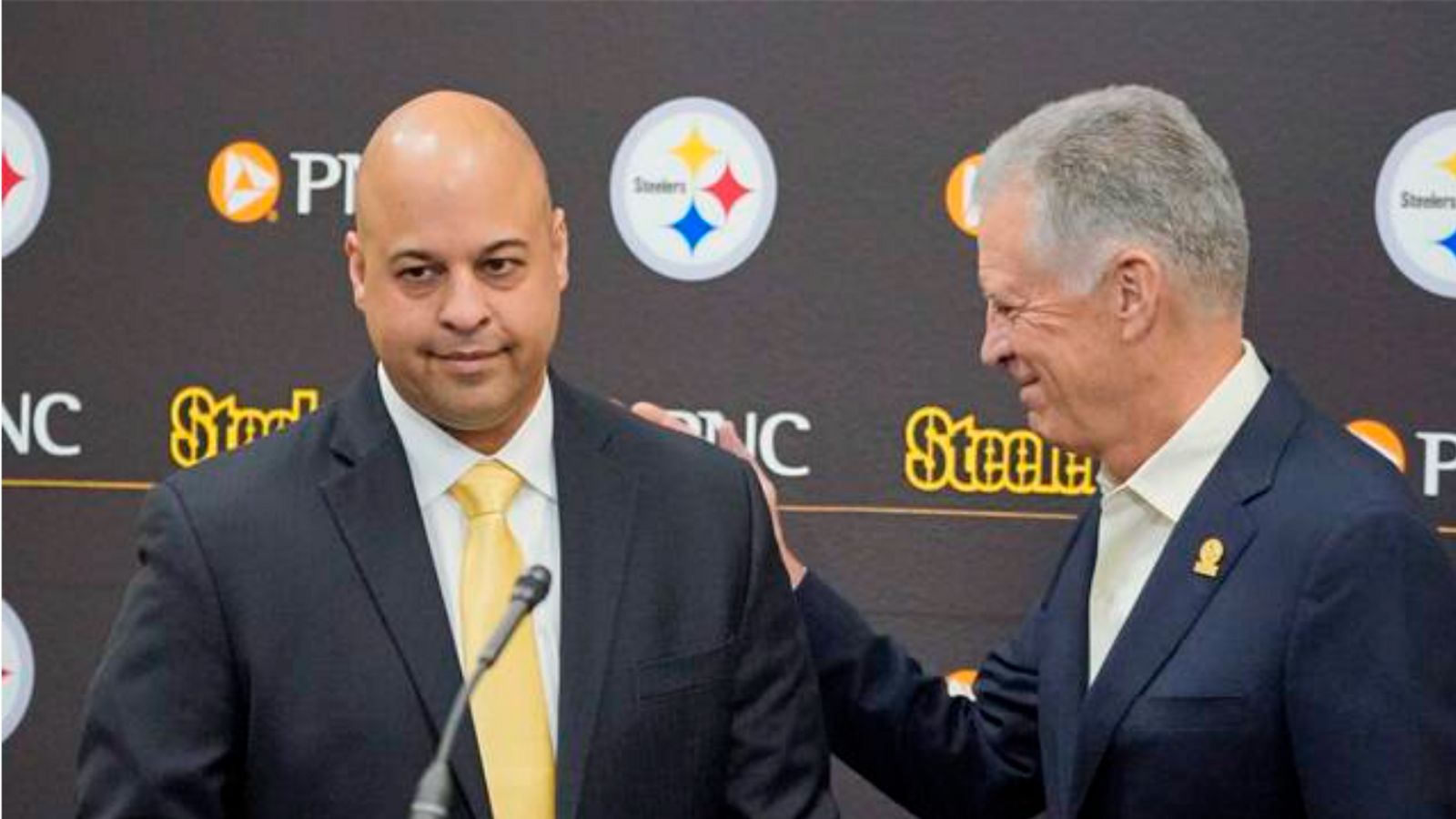 Steelers Have 1 Great Under-The-Radar Head Coach Option: "One Of The Five Smartest People I Know" (Steelers News). Photo by Adam Hunger / AP Photo