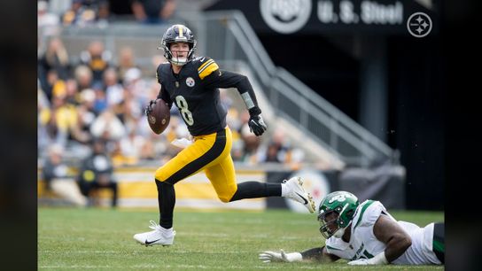 Pittsburgh Steelers QB Kenny Pickett (8) scrambles out of the pocket in a Week 3 loss vs The New York Jets. / Karl Roser. Steelers.com/
Pittsburgh Steelers QB Kenny Pickett (8) scrambles out of the pocket in a Week 3 loss vs The New York Jets. / Karl Roser. Steelers.com/