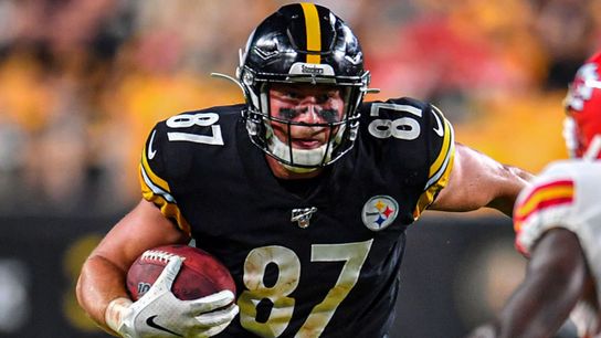 Steelers tight end Kevin Rader