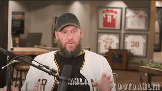 Retired Steelers QB1 Ben Roethlisberger Absolutely Slam Dunks On NBA Star LeBron James (Ben Roethlisberger News)
