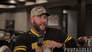 Steelers Legend Ben Roethlisberger Reveals How The 'Brotherhood' Of The 2021 Locker Room Was Different For Him (Ben Roethlisberger News)