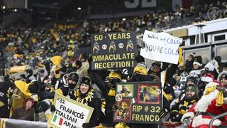 Steelers' 13-10 Win Over Raiders Was A Christmas Gift Powered By Week's Emotional Events (Analysis)