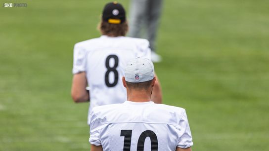 Steelers Kenny Pickett Mitch Trubisky Steelers Kenny Pickett Mitch Trubisky