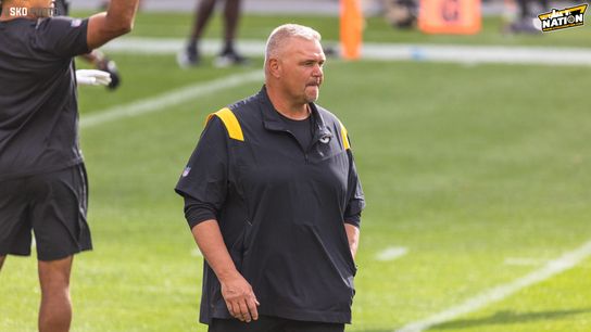 Steelers OL coach Pat Meyer Steelers OL coach Pat Meyer