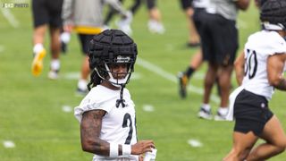 Fittipaldo: Steelers Make Surprising Release At The Running Back Position During Roster Prediction (Steelers News). Photo by Jordan Schofield / SteelerNation (Twitter/X: @JSKO_PHOTO)