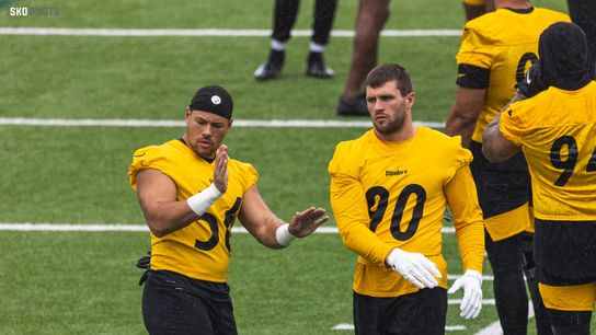 Steelers linebackers TJ Watt and Alex Highsmith