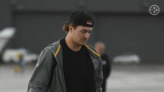 Since The Steelers Improved, This Analyst Is Confused Why People Think Team Will "Fall Off A Ledge" In 2023 (Steelers 2023 NFL Season). Photo by Steelers.com