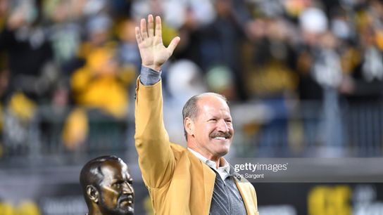 Hilton, Steelers Agree to One-Year Contract (Steelers News)