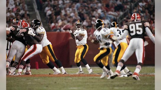 PHOTOS: 1999 Matchup - Steelers(43) Browns(0)