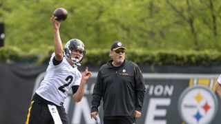 Steelers 3rd String QB Mason Rudolph Blows Offense's Strong 3-1 Lead In 7 Shots (Steelers News). Photo by Jordan Schofield / SteelerNation (Twitter: @JSKO_Photo)