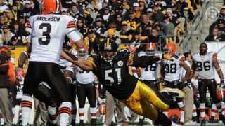 Former Steelers LB James Farrior: "Our Backs Were Against the Wall," During the Magical 2005 Season (Steelers News)