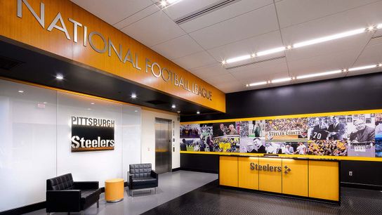 The Steelers Rookies Have Arrived In Pitttsburgh; Kenny Pickett "I'm really excited to get back to work on the field" (Steelers News)