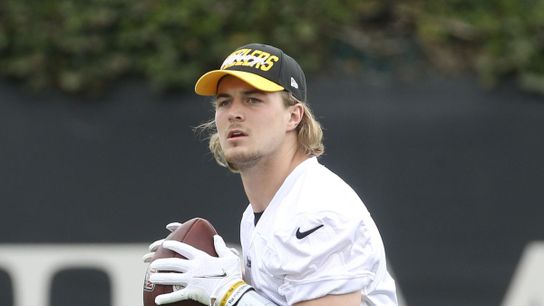 Pittsburgh Steelers Kenny Pickett Pittsburgh Steelers Kenny Pickett