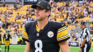 Insider Suggests Steelers' Aaron Rodgers Was Calling Out His Receivers After Chargers Loss (Steelers News). Photo by Joe Sargent / Getty Images