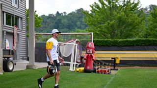Running It Back: Steelers And Aaron Rodgers Now Officially Teaming Up Again In 2026 (Steelers News). Photo by Alysa Rubin / Pittsburgh Steelers