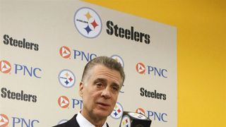 Sneaky Interview Tactic Could Have Steelers Land 2 For The Price Of 1 In Coaching Staff Rebuild (Steelers News). Photo by AP Photo / Keith Srakocic