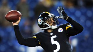 Former Steelers QB Bruce Gradkowski With A Confession About His Time In Cleveland: "That Was Where I Kind Of Noticed Something's Wrong Here" (Steelers News). Photo by  Ronald C. Modra / Sports Imagery / Getty Images