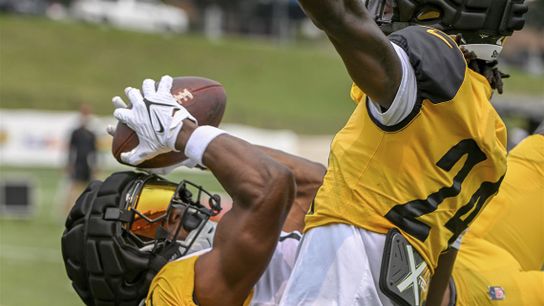 Pittsburgh Steelers George Pickens Joey Porter Jr Pittsburgh Steelers George Pickens Joey Porter Jr