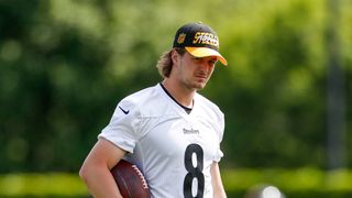 Steelers' Historical Patience With Quarterbacks Will Be Eye-Opening Experience For New Generation Of Fans (Steelers News). Photo by Brandon Sloter / Icon Sportswire / Getty Images