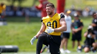 Steelers' TJ Watt & Alex Highsmith Practice Tuesday, A Revealing Sign They May Be Good To Go In Week 15 (Steelers News). Photo by Brandon Sloter / Icon Sportswire
